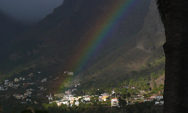 regenbogen über dem valle gran rey